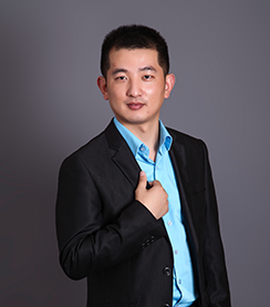 付 长 震